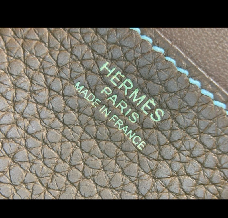 Hermes Halzan 31cm 金棕金扣 TC皮 D刻 尺寸：31*19*9cm 成色很新-6