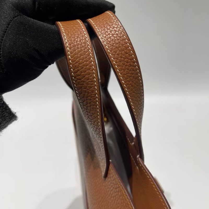 Hermes Halzan 31cm 金棕金扣 TC皮 D刻 尺寸：31*19*9cm 成色很新-9