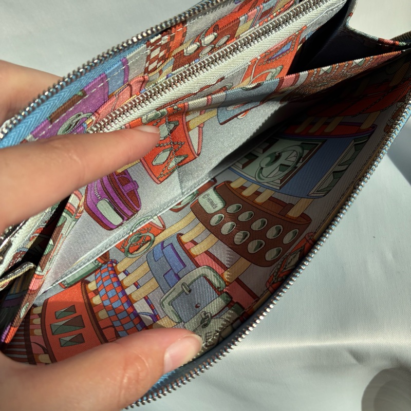 Hermes天藍色絲巾長夾 🅁刻-18