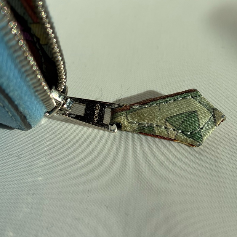 Hermes天藍色絲巾長夾 🅁刻-22