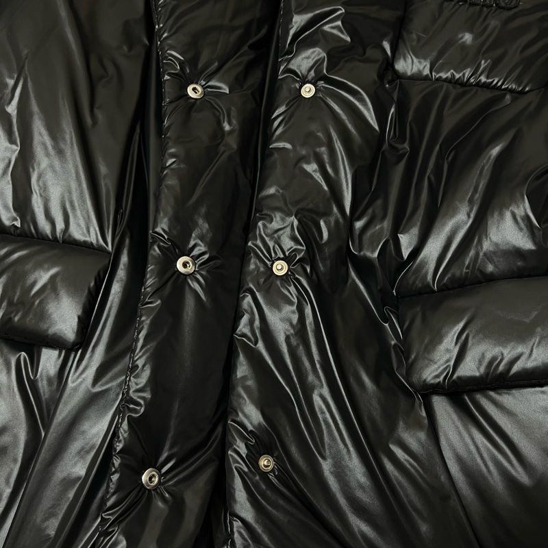 Miumiu繫帶尼龍羽絨外套-4