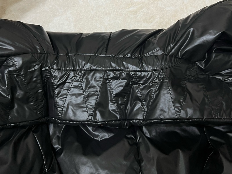 Miumiu繫帶尼龍羽絨外套-8