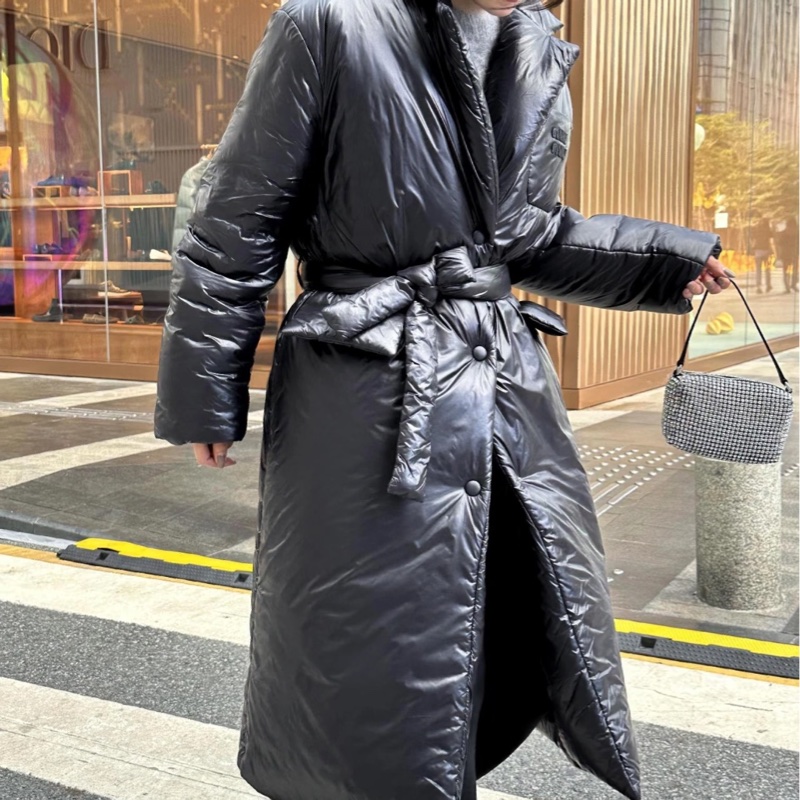 Miumiu繫帶尼龍羽絨外套-10