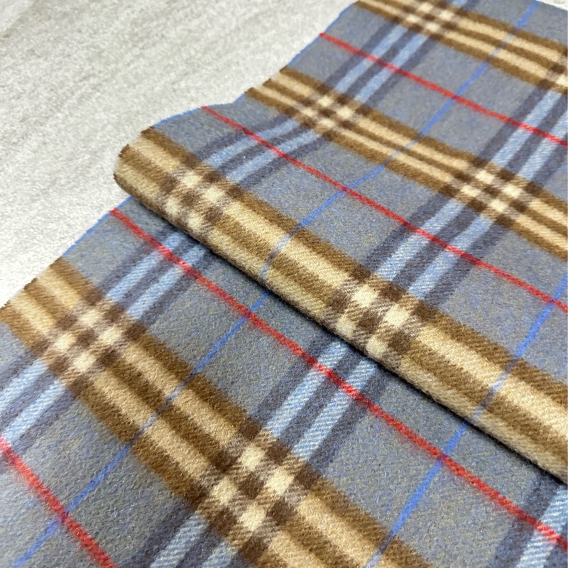 BURBERRY天藍棕色格紋羊絨圍巾 極美稀有✨-11
