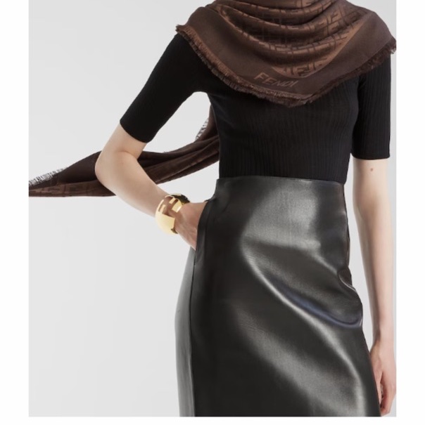 Fendi 女士 FF披肩均碼碼140cm*140cm-1