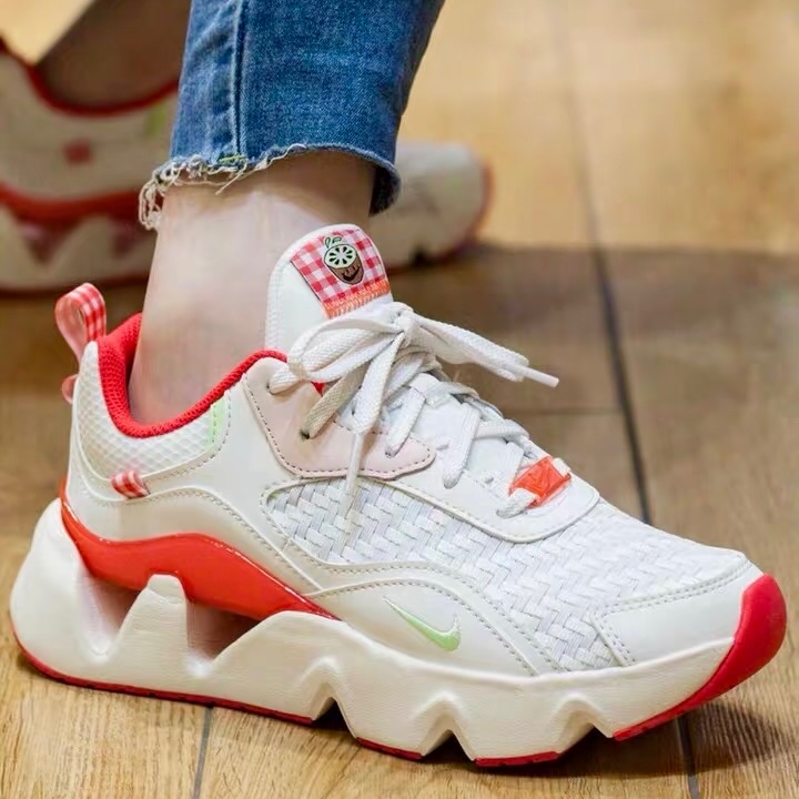 閒置 Nike 厚底老爹鞋 eur39-0