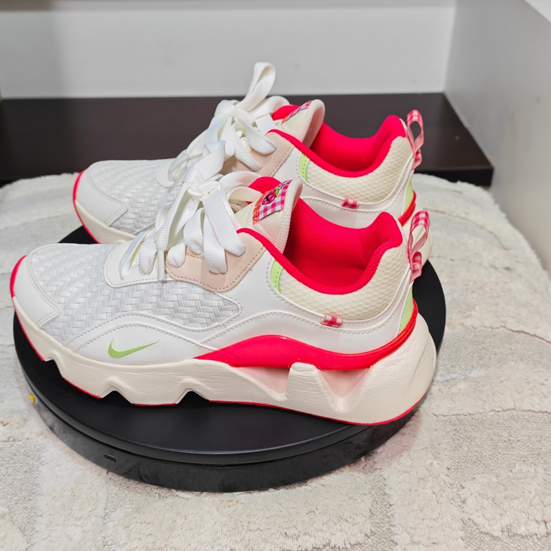 閒置 Nike 厚底老爹鞋 eur39-6