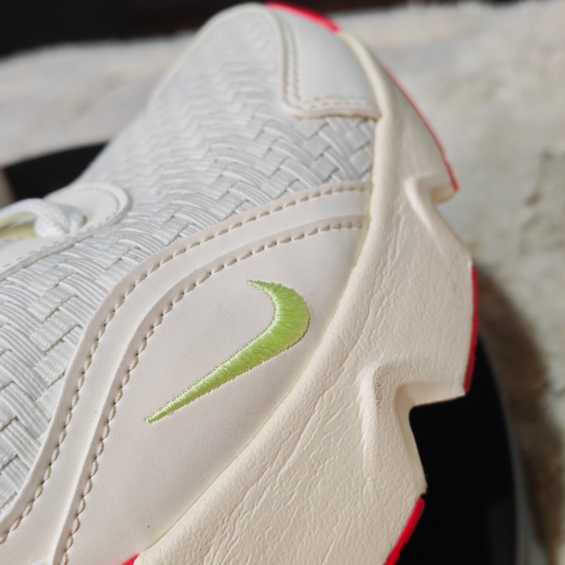 閒置 Nike 厚底老爹鞋 eur39-17