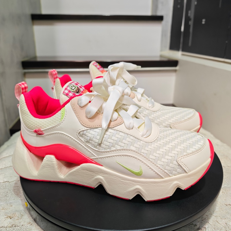 閒置 Nike 厚底老爹鞋 eur39-27