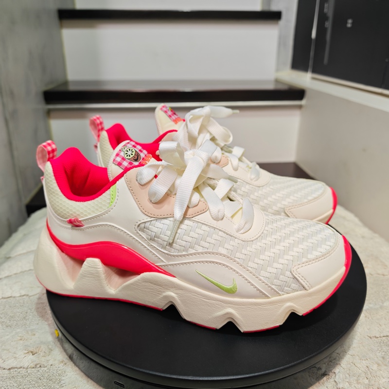 閒置 Nike 厚底老爹鞋 eur39-28