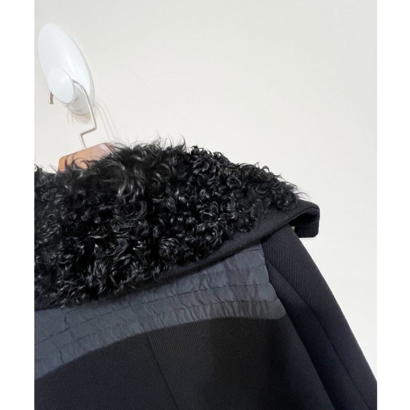 MONCLER 黑色毛領A字羽絨長版大衣 2/M-12