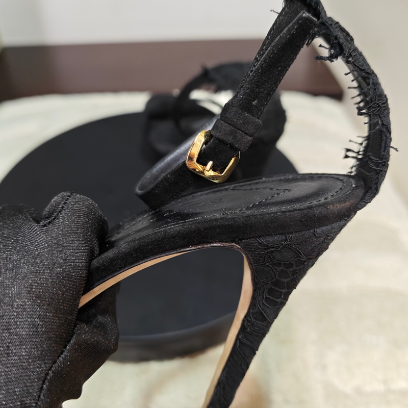 Burberry 黑色蕾絲高跟鞋 eur39-4