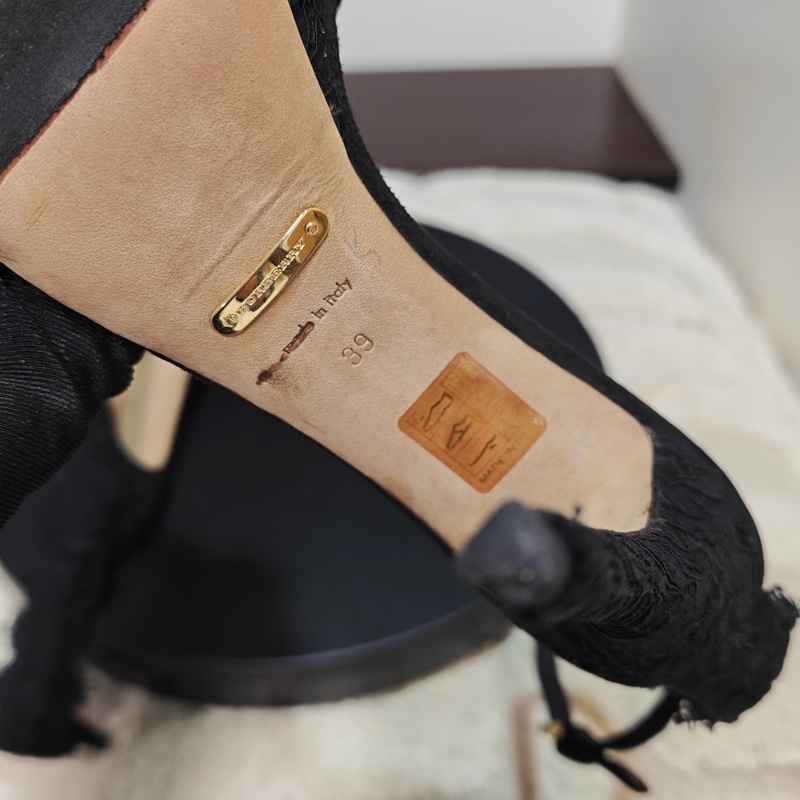 Burberry 黑色蕾絲高跟鞋 eur39-9