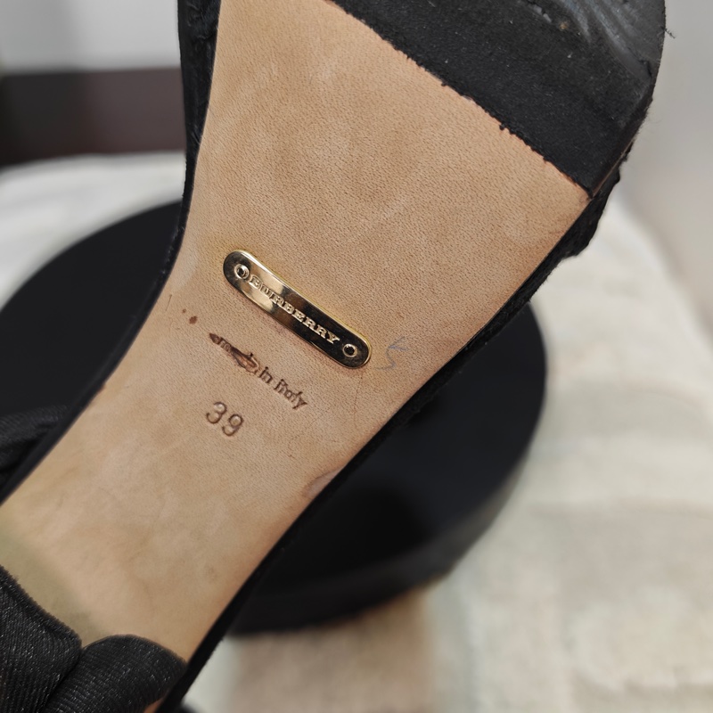 Burberry 黑色蕾絲高跟鞋 eur39-11