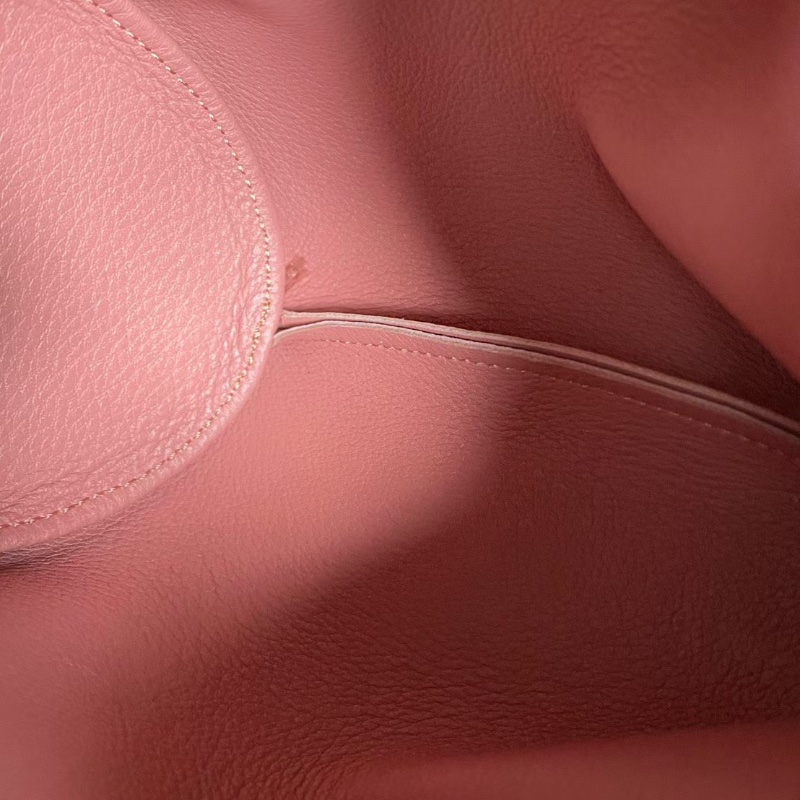 Loewe 全皮兔子包 裸粉色 銀扣 12*17*9 99新配件塵袋-3