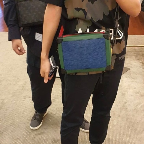 LV SoftTrunk三拼色水波紋盒子包紅黃藍拼色牛皮芯片款25*17*9 98新配件塵袋購證