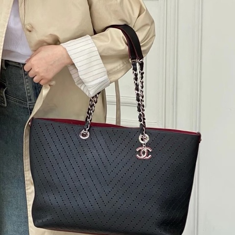 Chanel 鏤空子母購物袋黑色 銀扣 荔枝皮35*28*13 99新配件塵袋保卡