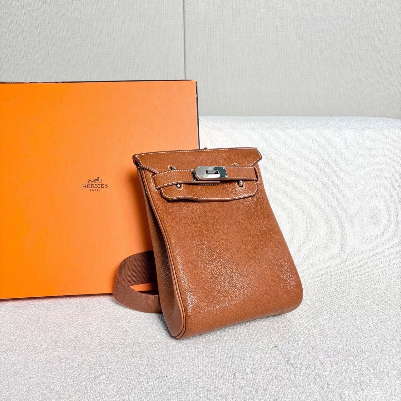 Hermes Hac a Dos胸包金棕 銀扣馬鞍皮18*27*9 98新配件鑰匙*2 鎖塵袋-5