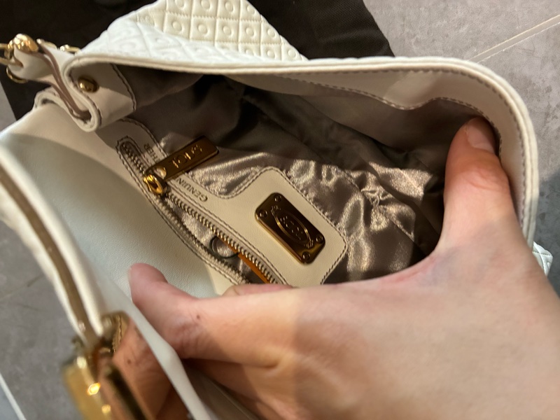 TOD’S 白色肩背包/腋下包-11