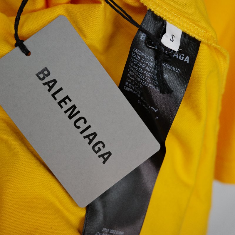 Balenciaga 巴黎世家 Political Campaign黃色手寫體 刺繡標誌 上衣-7
