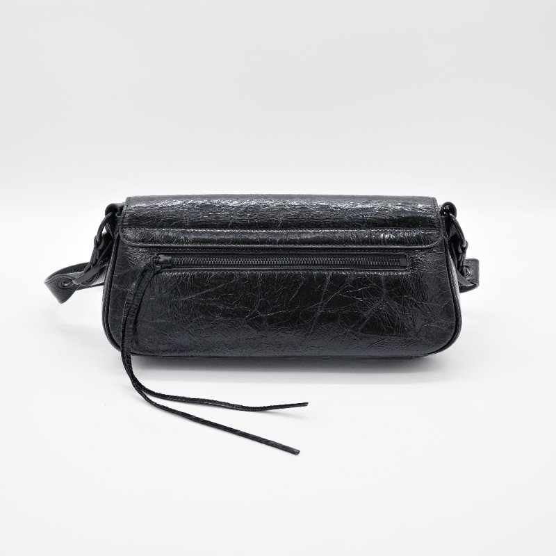 Balenciaga 巴黎世家 Le Cagole Sling S 黑色 亮面皺褶小羊皮 肩背包-4