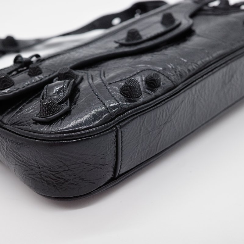 Balenciaga 巴黎世家 Le Cagole Sling S 黑色 亮面皺褶小羊皮 肩背包-7