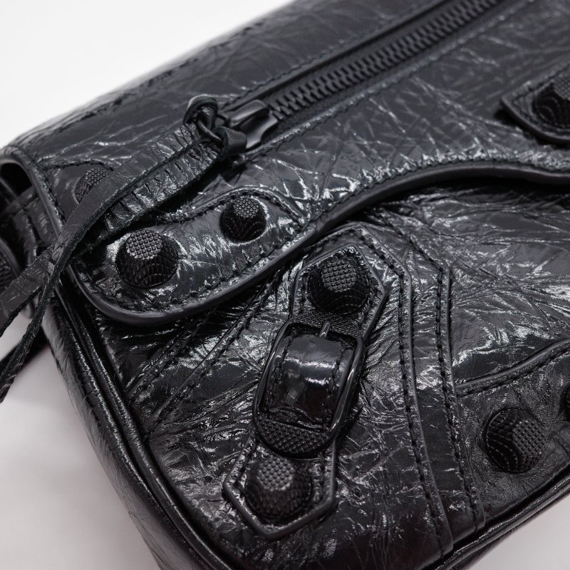 Balenciaga 巴黎世家 Le Cagole Sling S 黑色 亮面皺褶小羊皮 肩背包-10