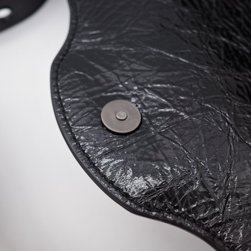 Balenciaga 巴黎世家 Le Cagole Sling S 黑色 亮面皺褶小羊皮 肩背包-18