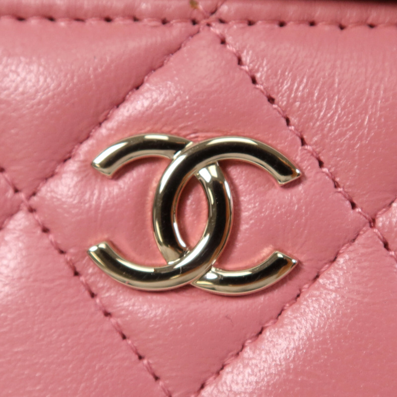 CHANEL 羊皮皮革Vanity Case金扣鏈帶肩背袋-6