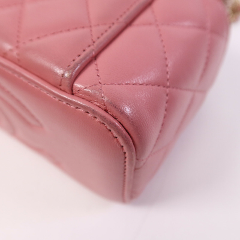 CHANEL 羊皮皮革Vanity Case金扣鏈帶肩背袋-12