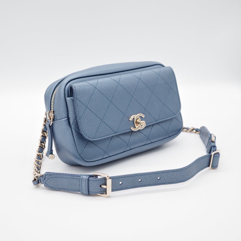 Chanel香奈兒Casual Trip 金屬藍 小牛皮 腰包-2