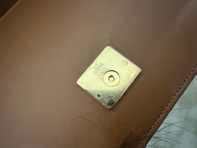 【甜甜價】Loewe Goya Small/焦糖色｜配件齊全、有些微使用痕跡反映在售價-12