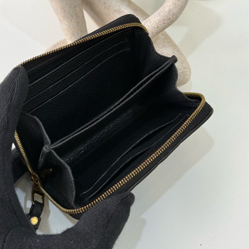Lv 黑壓紋拉鍊零錢包-7