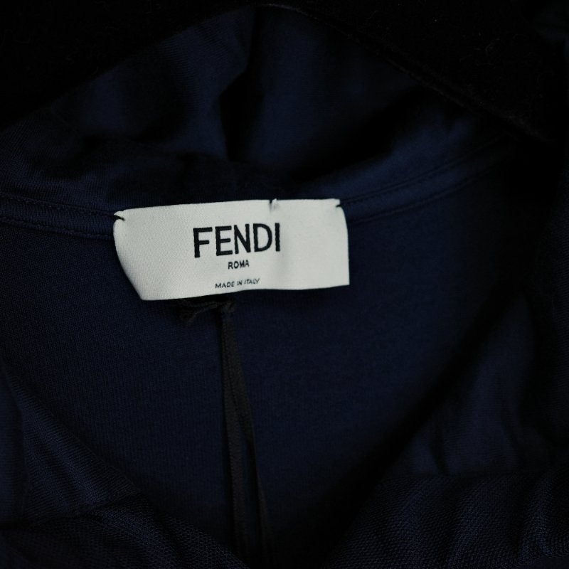 Fendi芬迪 經典logo 深藍色短版連帽上衣 運動褲套裝-8