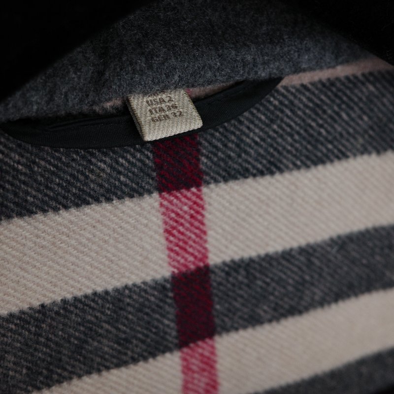 Burberry 巴寶莉 經典格紋 襯底連帽羊毛牛角扣 大衣-9
