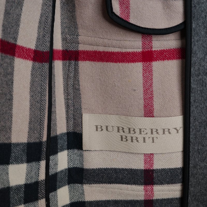 Burberry 巴寶莉 經典格紋 襯底連帽羊毛牛角扣 大衣-10