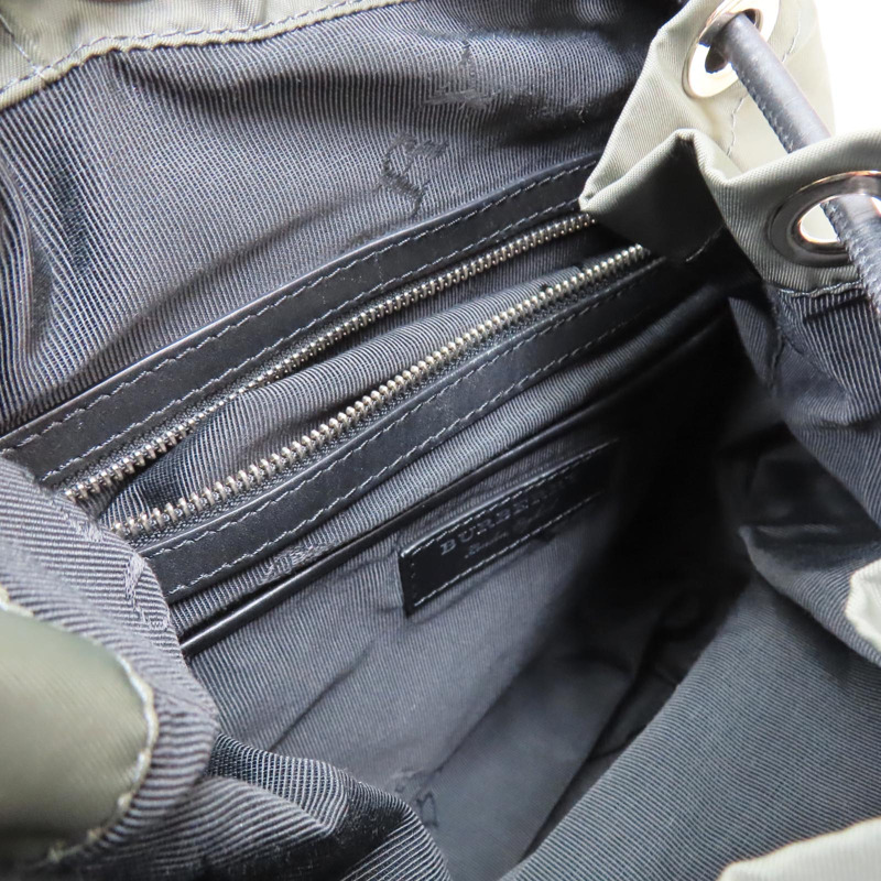 綠色尼龍 牛皮 後背包【BURBERRY 巴寶莉】 4059487-4