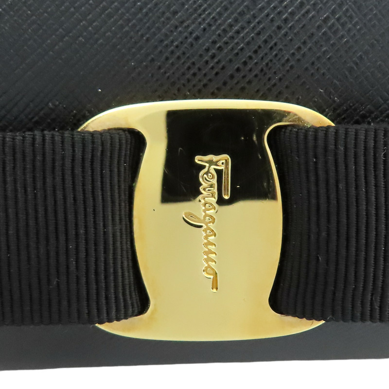 黑色 牛皮 Vara Ribbon 鍊帶肩背包【Salvatore Ferragamo 費拉格慕】 AU-22/B558-6