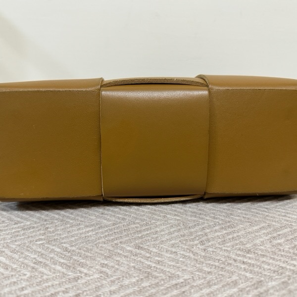 Bottega Veneta BV Mini Arco Tote 焦糖棕(實拍瑕疵反映售價、附原廠配件)-8