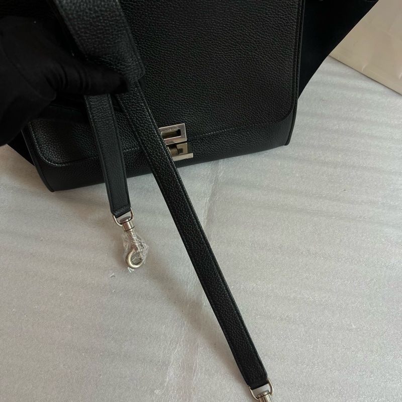 99新Celine Trapeze鞦韆包黑色-8