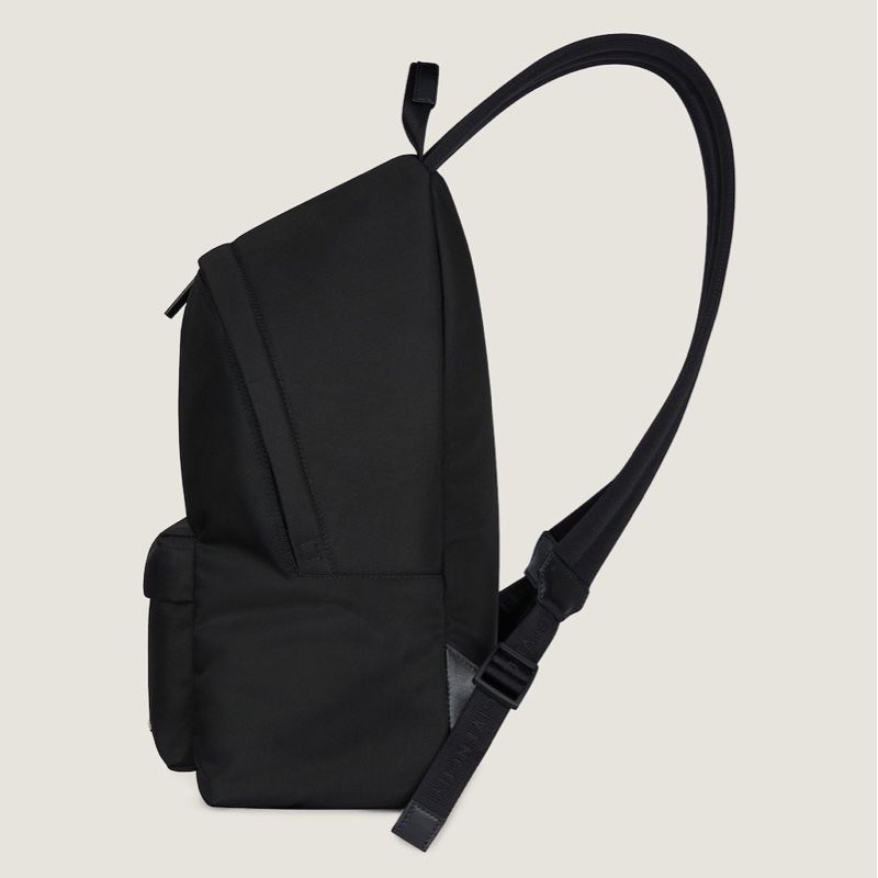 Givenchy 男士 Essential U 背包均碼碼32cm*20cm*43cm-1