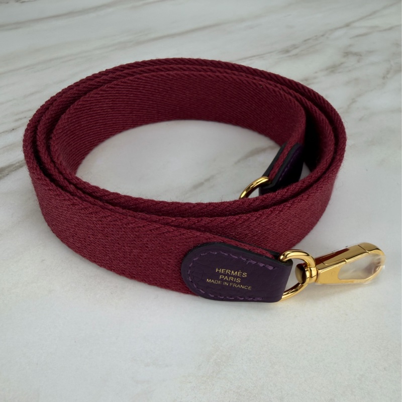 愛馬仕 Hermès Mini Evelyne 16 黑加崙紫金釦 /石榴紅色背帶-11