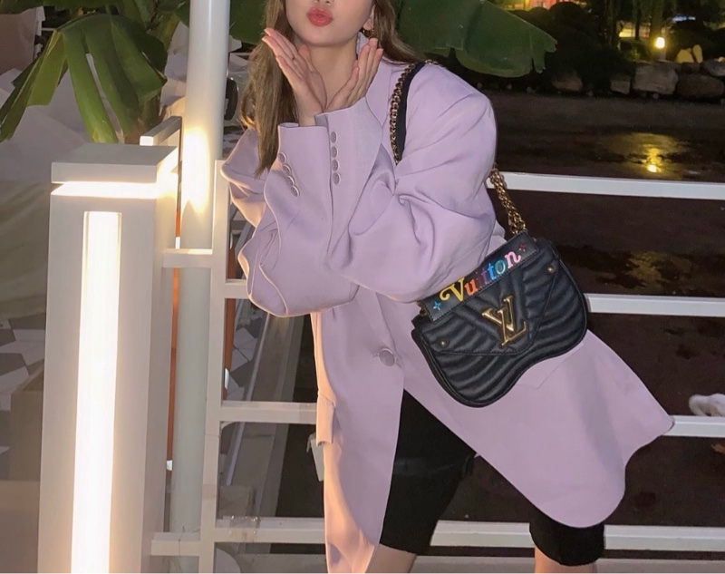 LV 路易威登 new wave 黑金屁桃鏈條包-7