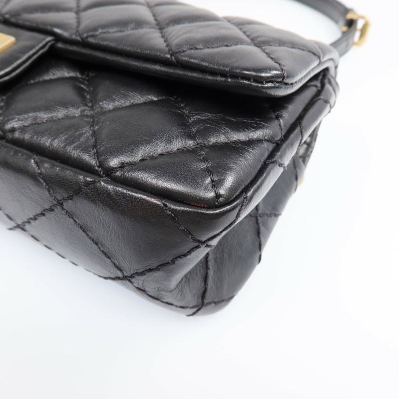 CHANEL 牛皮皮革2.55 Belt Bag金扣鏈帶肩背袋-5