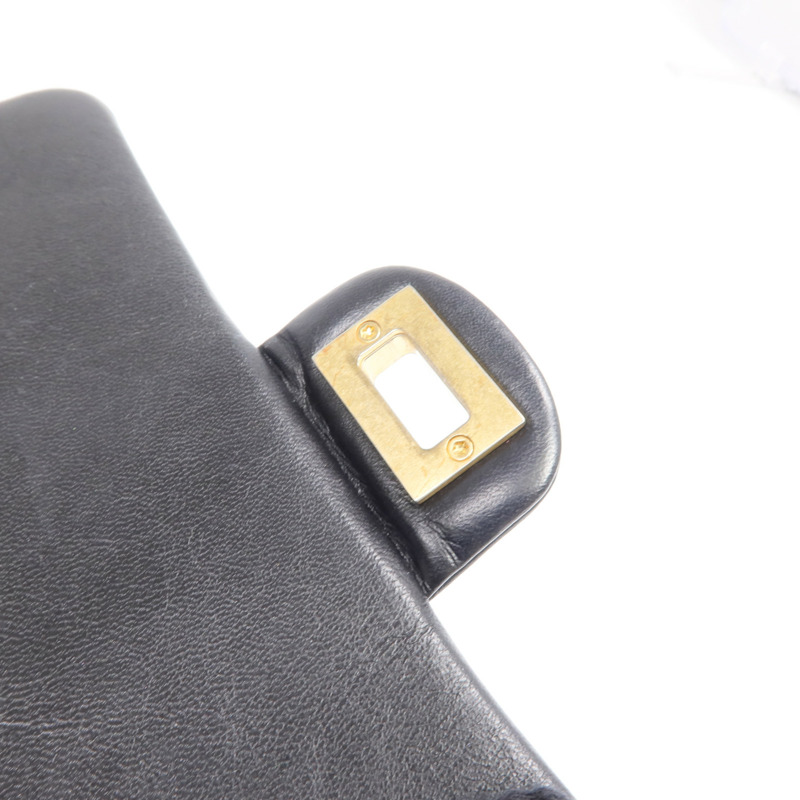 CHANEL 牛皮皮革2.55 Belt Bag金扣鏈帶肩背袋-12