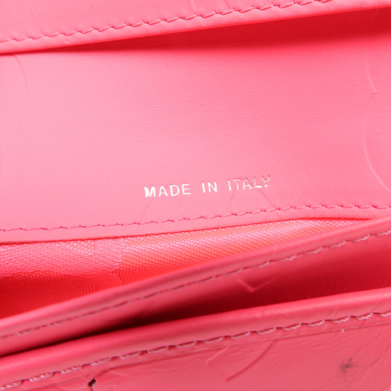 CHANEL 牛皮皮革Cambon Wallet銀扣長錢包-13