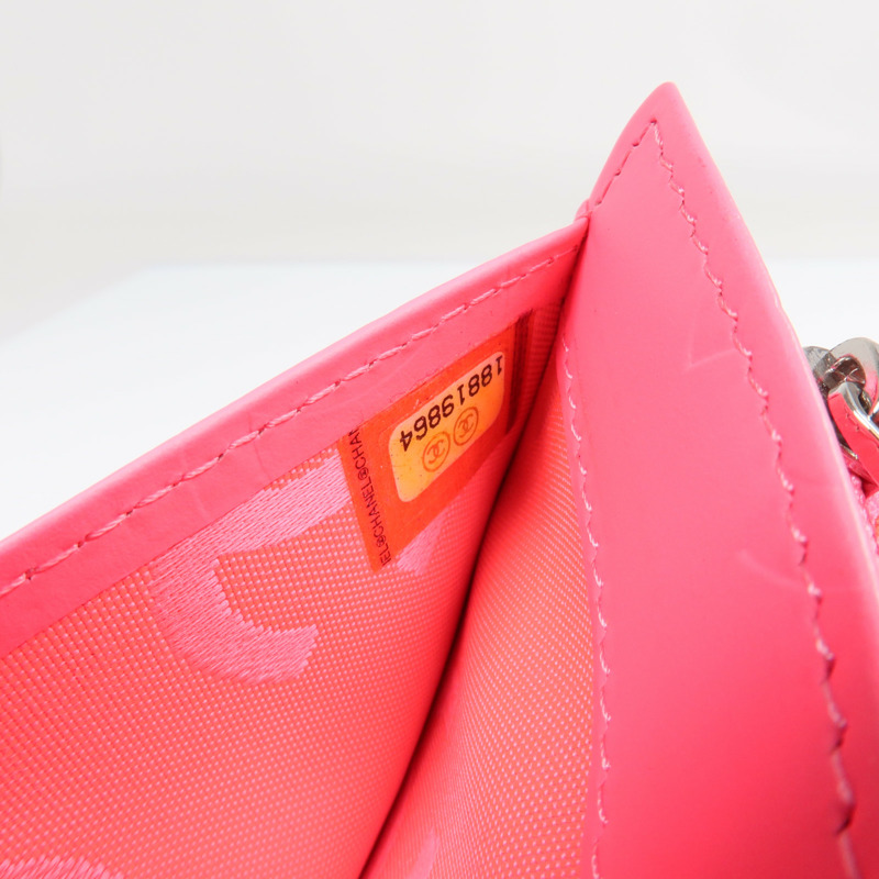 CHANEL 牛皮皮革Cambon Long Wallet銀扣長錢包-15