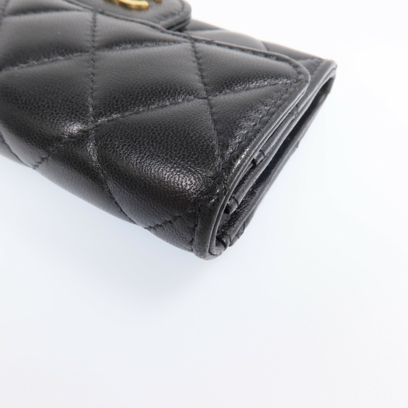 CHANEL 羊皮皮革Card Case金扣卡片套-9