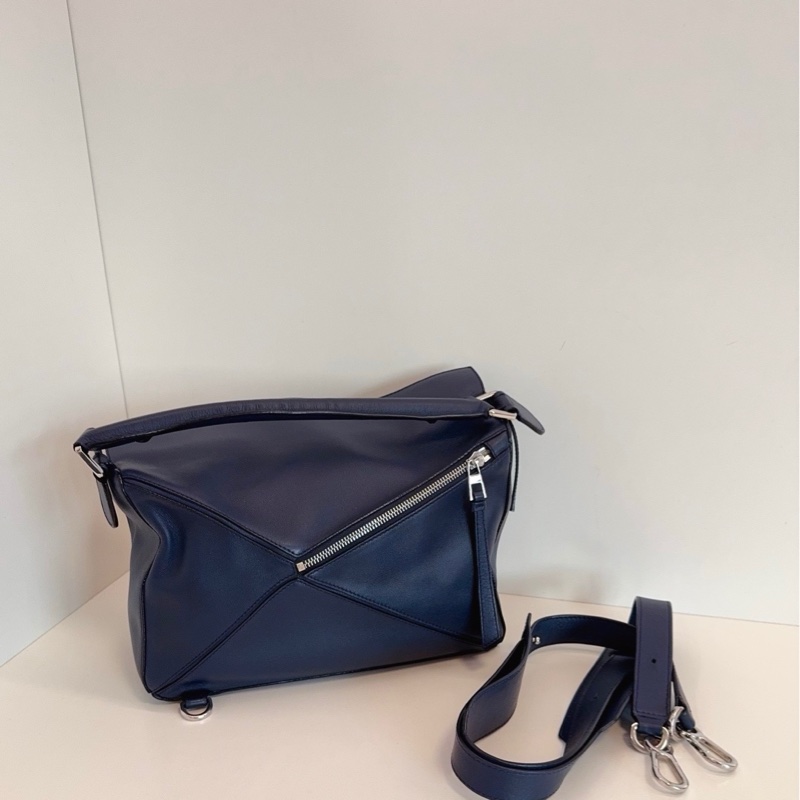 Loewe 羅意威puzzle 藍色幾何包-1
