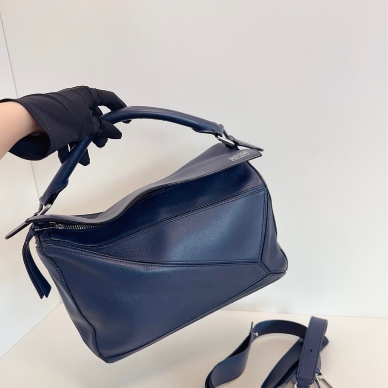 Loewe 羅意威puzzle 藍色幾何包-5
